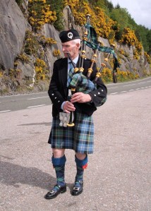 bagpiper-copy
