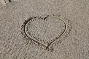 heart in sand